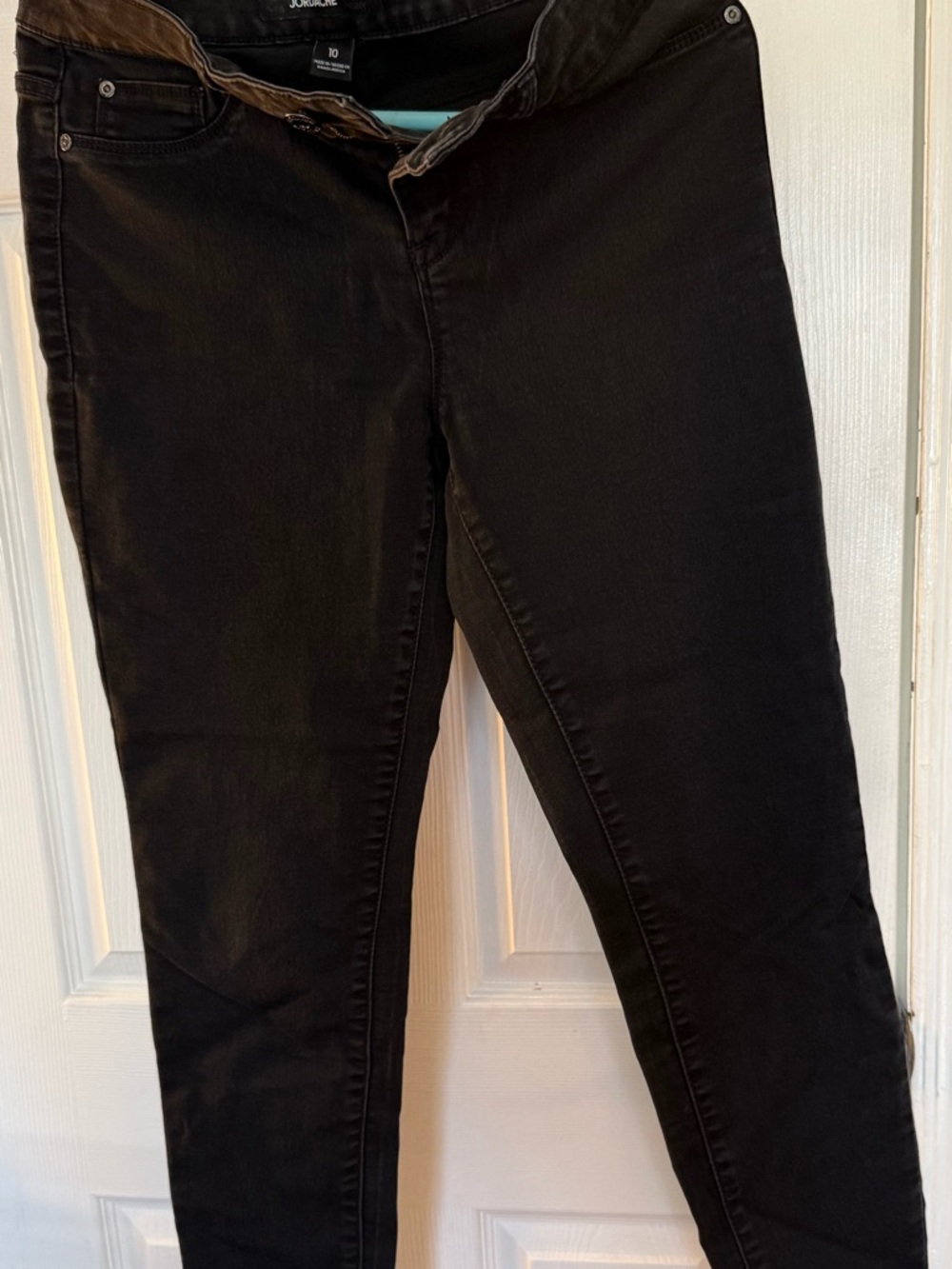 Jordache Black Women's Skinny Jeans